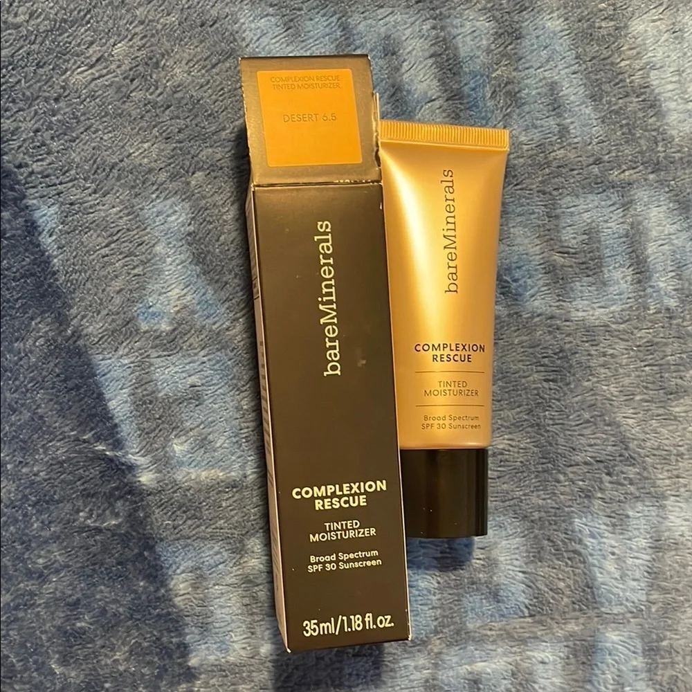 bareMinerals Complexion Rescue Tinted Moisturizer